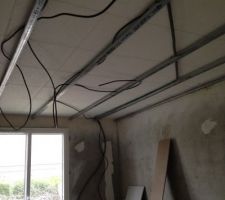 Chambre 1 - faux plafond