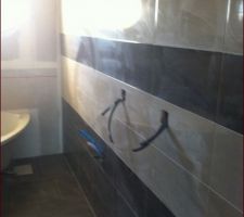 15 septembre : Faience de la sdb en haut