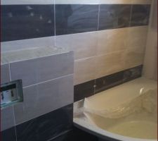 15 septembre : Faience de la sdb en haut