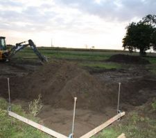 Et voila ! premiers coups de pelleteuse !!