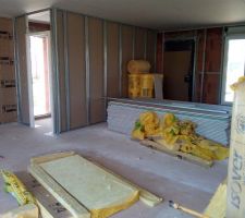 Salle &agrave; manger/salon/cuisine