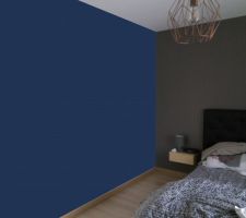 Test chambre bleu nuit