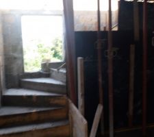 Coffrage escalier béton