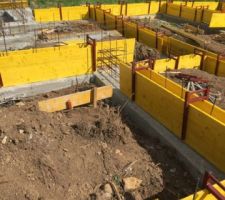 Coffrage du soubassement en béton armé partie 1