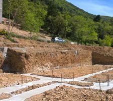Fondations coulees le mercredi 12 avril