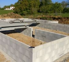 Poutrelles arriv&eacute;es