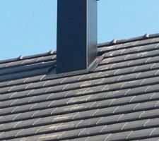 Mise en place de la cheminée (Avec les traces de pas du Père Noël :-) )