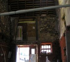 Vue toute hauteur avant la création de la dalle du R 1