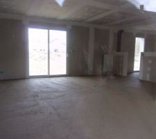 Coulage de la chape avant carrelage.