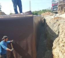 Preparation de drainage au pourtour de toute la maison
