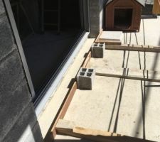 Coffrage de l'appui extérieur de la baie vitrée