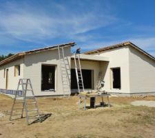 Finition de la couverture.