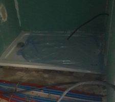 La douche à l'italienne est posée!