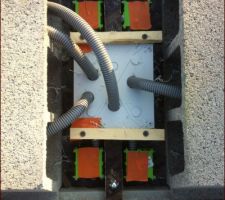 Boite de dérivation électrique dans dalle