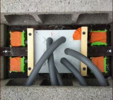 Boite de dérivation électrique dans dalle