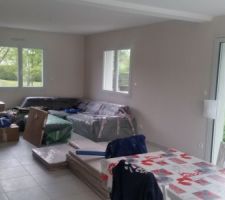 Salon vu de la salle à manger