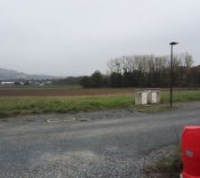 Terrain (le plus &agrave; gauche)