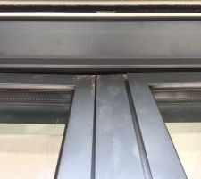 Oye oye, quelques défaut perceptible, dites moi ce que vous en pensez? Fenêtre bureau anormalement décalée..