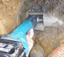 Tranchée d'évacuation pour les drains