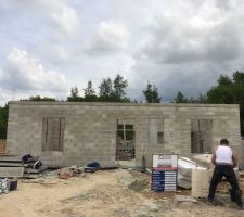Préparation pour le plancher de l'étage