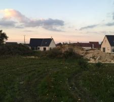 En attendant le nouveau carrelage reprise du terrassement