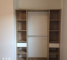 Chambres quasiment terminées, nous attendons les portes de placard...