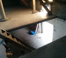 Mise en place d'un escalier provisoire