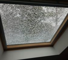 Vitre Velux Brisée