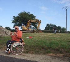 Pour en &ecirc;tre a cette &eacute;tape, il faut se battre ;quand tu est en fauteuil roulant tu dois toujours te justifier !te battre simplement ces usant .soyont positif la machine est en route