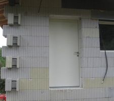 Test sur porte à l'étage.