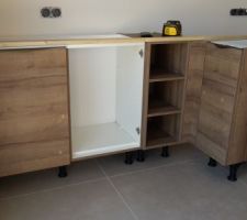 Cuisine (meubles sous la verrière)