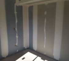 La chambre de la suite parentale