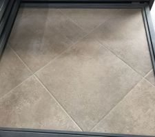Carrelage 600x600mm retaillé joint extra fin