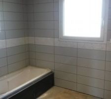 Salle de bain. Baignoire