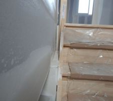 D&eacute;tail cloison de l'entre deux niveau! A revoir