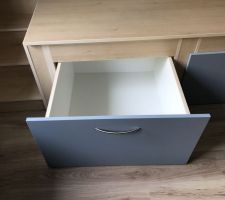 Aménagement chambre, très grand tiroir