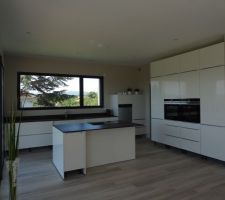 Installation plan de travail c&eacute;ramique