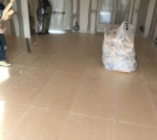 Chape coulée ce matin.