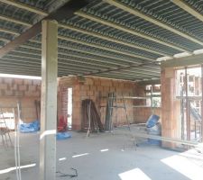 En attendant la dalle de l'&eacute;tage...