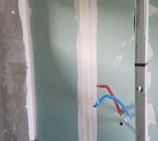 Salle de bain ( receveur + meuble en 80)