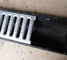 Assemblage du caniveau &agrave; la bonne longueur