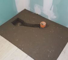 Dalle pour le receveur faite.