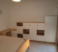 Dressing de la petite chambre