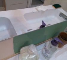 Double trace de mati&egrave;re inconnu pour cette double vasque, pas de jaloux. :)

Va falloir essayer autre chose que le st marc..