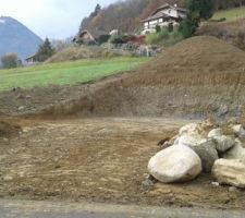 On sort quelques cailloux