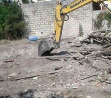 20 06 2017 
d&eacute;marrage du chantier destruction