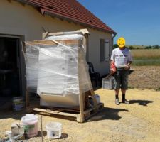 Arrivage de la baignoire tant attendu