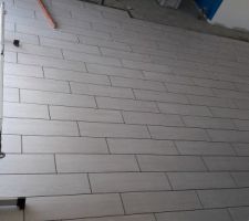 Suite du carrelage