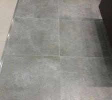Carrelage de la salle d'eau parentale Baltimore grey de Porcelanosa