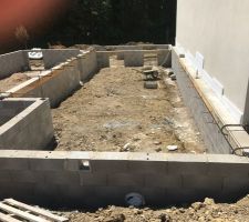 Vide sanitaire presque terminé, arases en cours